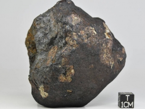 Chelyabinsk-LL5-350g-complete-specimen-with-Impact-Melt-nodule