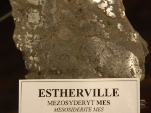 The-collection-of-the-meteorites-at-the-Mineralogical-Museum-of-University-of-Wroclaw-photo-A.-Stryjewski-20