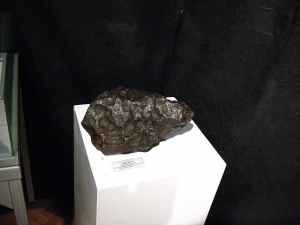 Meteorite-excibition-in-Swidnica-Museum-2012-b