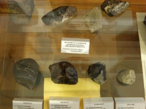 Collection-of-meteorites-at-University-of-Silesia-photo-Ewa-Budziszewska-Karwowskaa