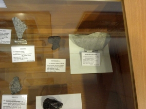Collection-of-meteorites-at-University-of-Silesia-photo-Ewa-Budziszewska-Karwowskad