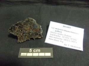 Collection-of-meteorites-at-University-of-Silesia-photo-Ewa-Budziszewska-Karwowskaj